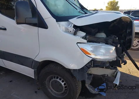 2023 Mercedes-Benz Sprinter 2500 High Roof 4-Cyl Gas z USA, uszkodzony, nr VIN W1Y40CHY0PT137084